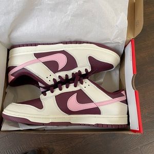 Nike Dunk Low Retro RPM (Valentine’s Day)